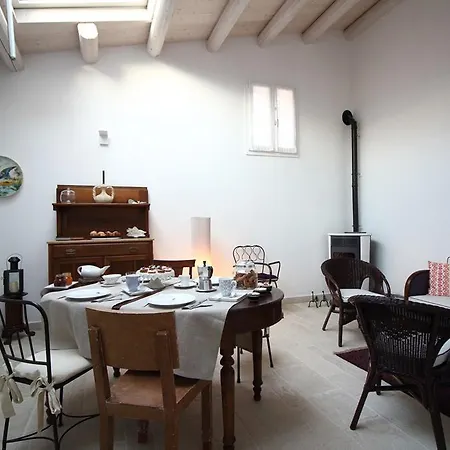Notia Bed & Breakfast Noto